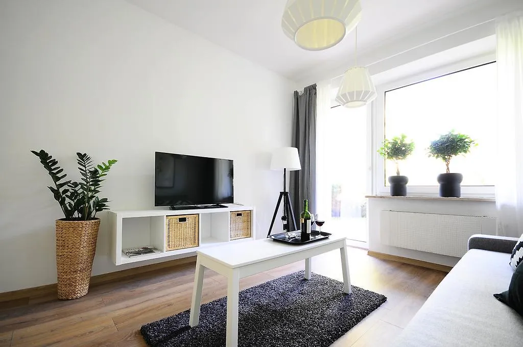 A Place Like Home Apartamenty Wiewiorcza Gdańsk 0*,  Polska