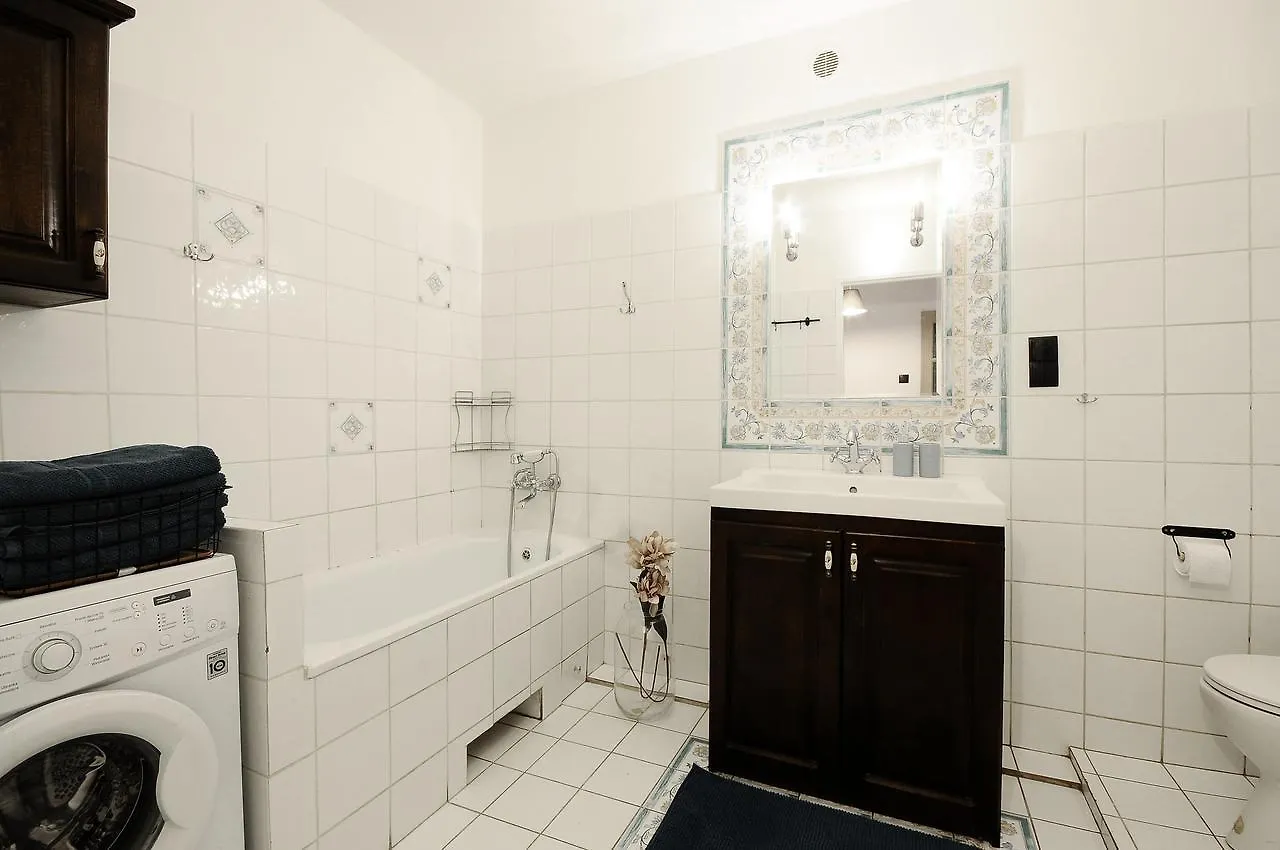A Place Like Home Apartamenty Wiewiorcza Gdańsk